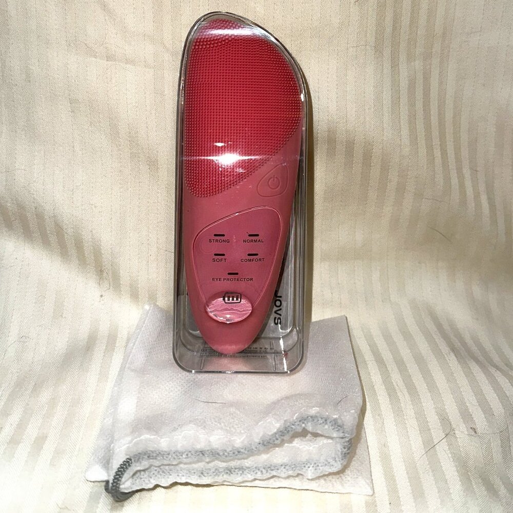 BRAND NEW, SEALED -  JOVS CORDLESS RECHARGEABLE FACIAL CLEANSING BRUSH WITH CASE